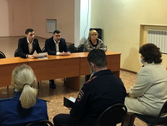 Марина Евсюкова провела ряд встреч с жителями своего избирательного округа